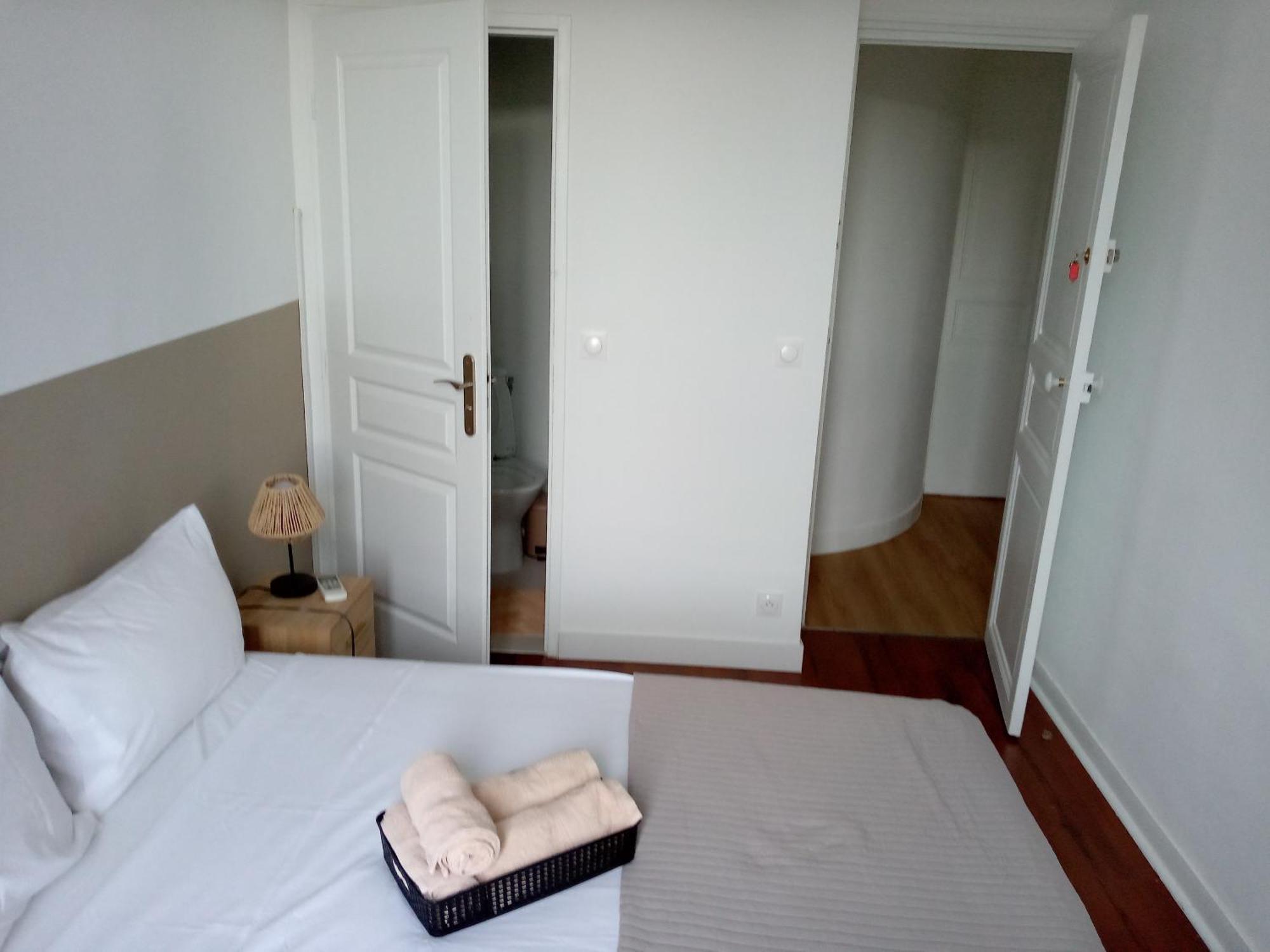 Quartier Le Plus Anime De Marseille "La Plaine Cours Julien "Chambre Avec Salle De Bain Wc Privee Integrees "Dans Appartement Εξωτερικό φωτογραφία