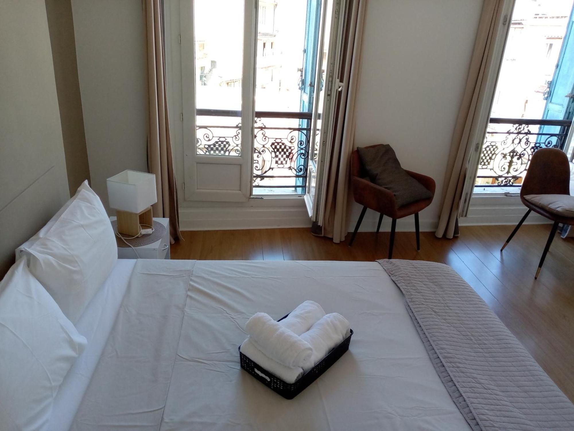 Quartier Le Plus Anime De Marseille "La Plaine Cours Julien "Chambre Avec Salle De Bain Wc Privee Integrees "Dans Appartement Εξωτερικό φωτογραφία