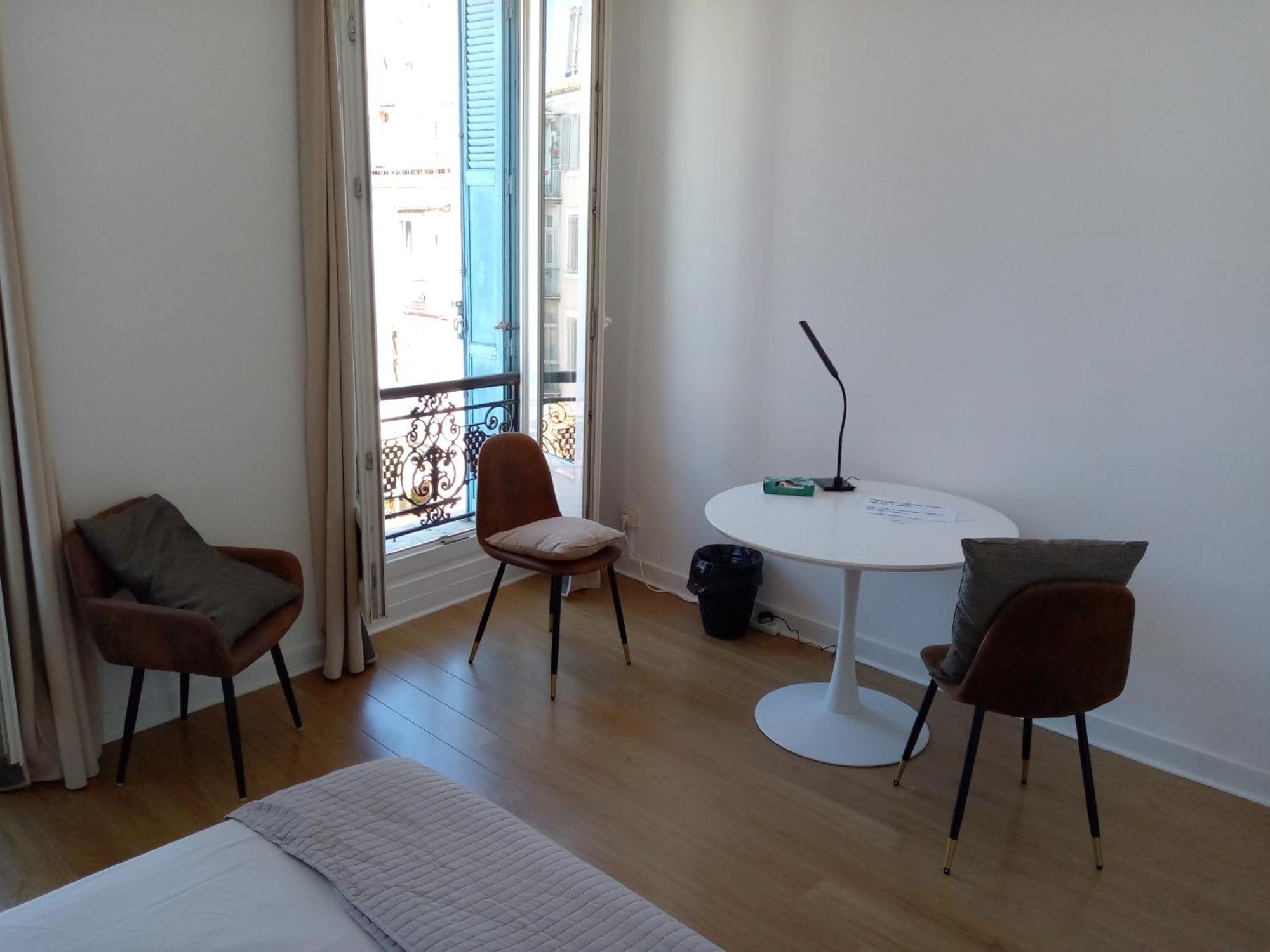 Quartier Le Plus Anime De Marseille "La Plaine Cours Julien "Chambre Avec Salle De Bain Wc Privee Integrees "Dans Appartement Εξωτερικό φωτογραφία